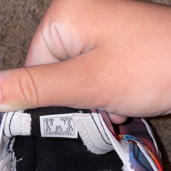 Vans Slip-ons - Picture 5 of 5